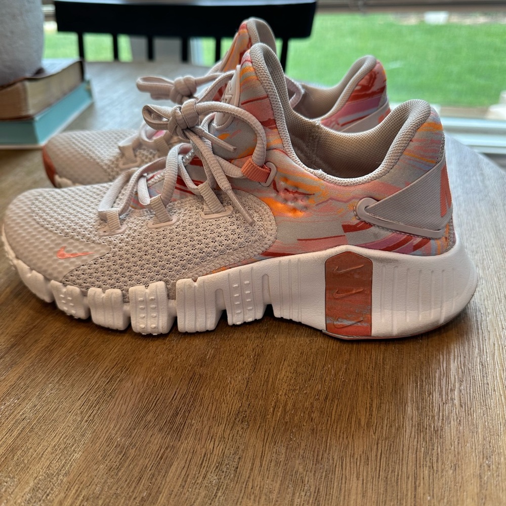 Women’s Nike MetCon